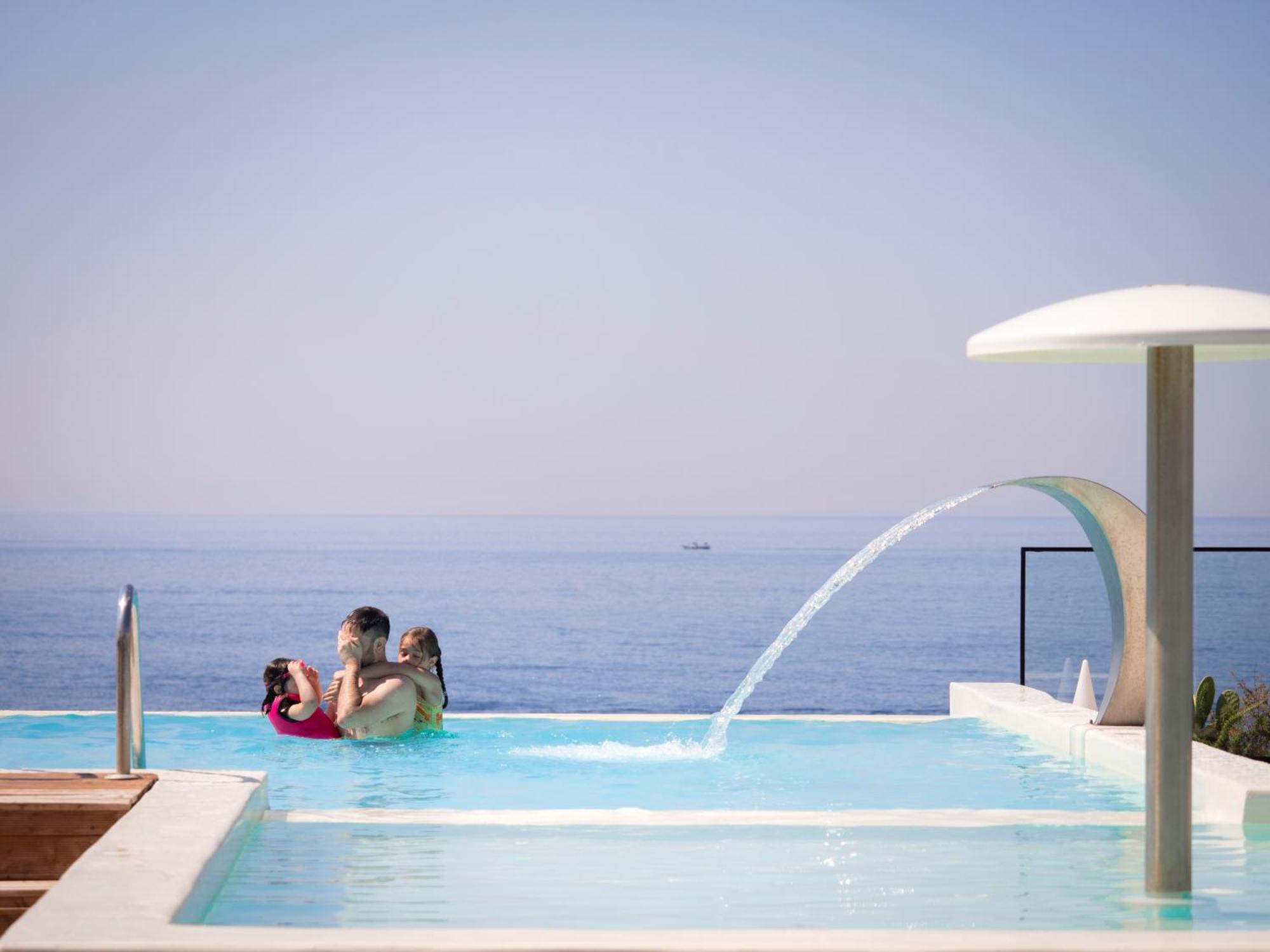 La Brisa Boutique Hotel Dhermi Ngoại thất bức ảnh